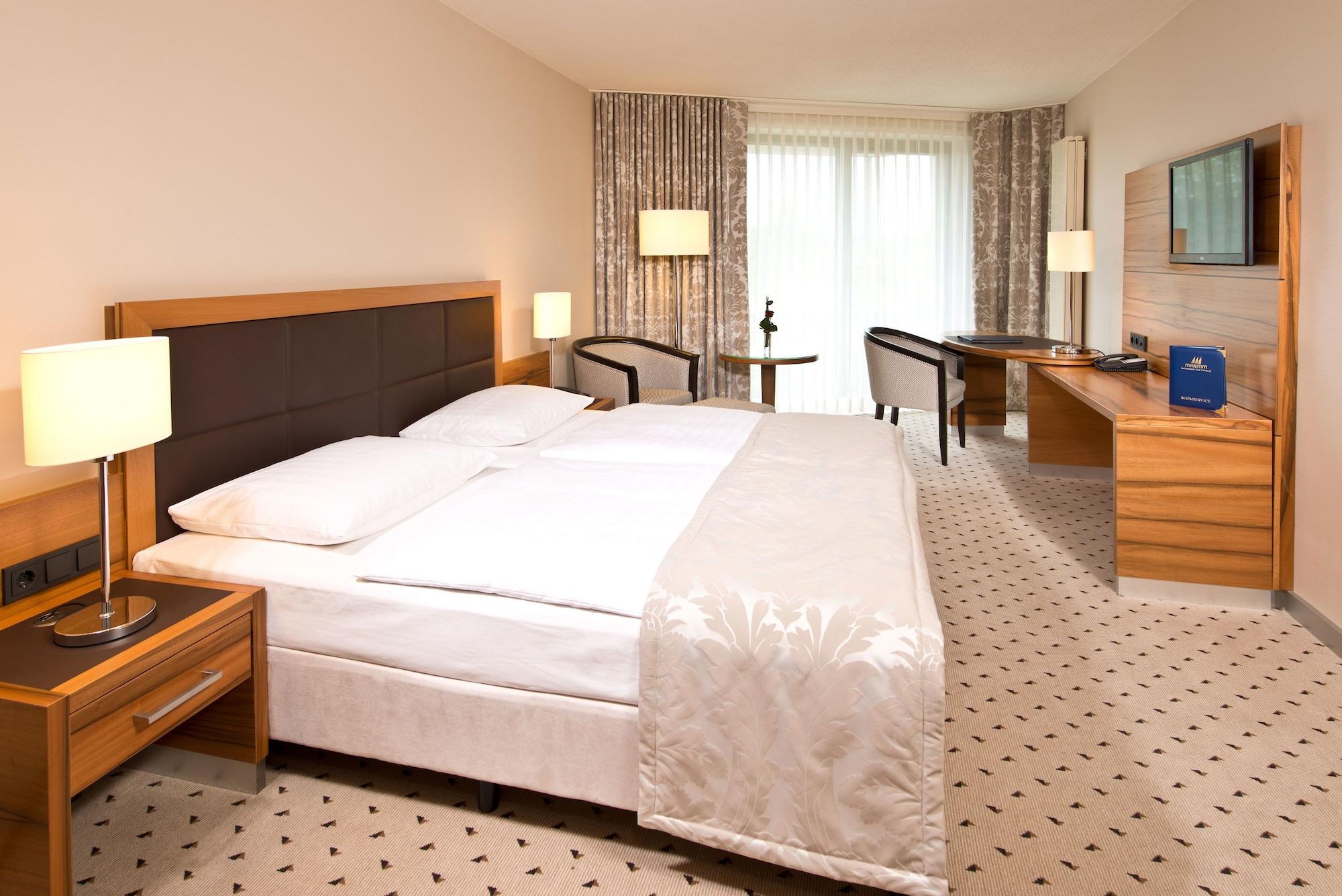 มาริทิม โฮเต็ล บาด ฮอมบูร์ก Hotel บาดฮอมบูร์ก ฟอร์ แดร์เฮอเฮอ ภายนอก รูปภาพ