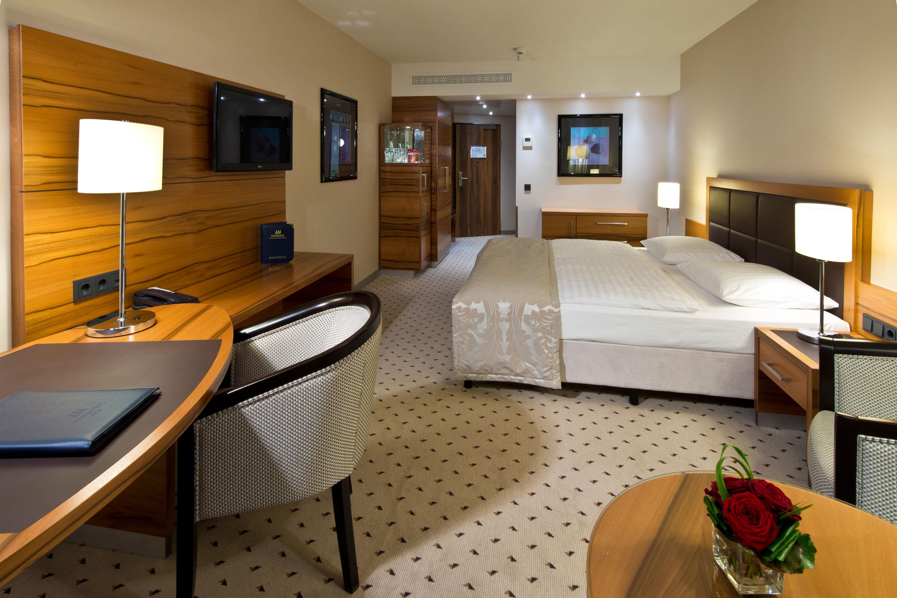 มาริทิม โฮเต็ล บาด ฮอมบูร์ก Hotel บาดฮอมบูร์ก ฟอร์ แดร์เฮอเฮอ ภายนอก รูปภาพ