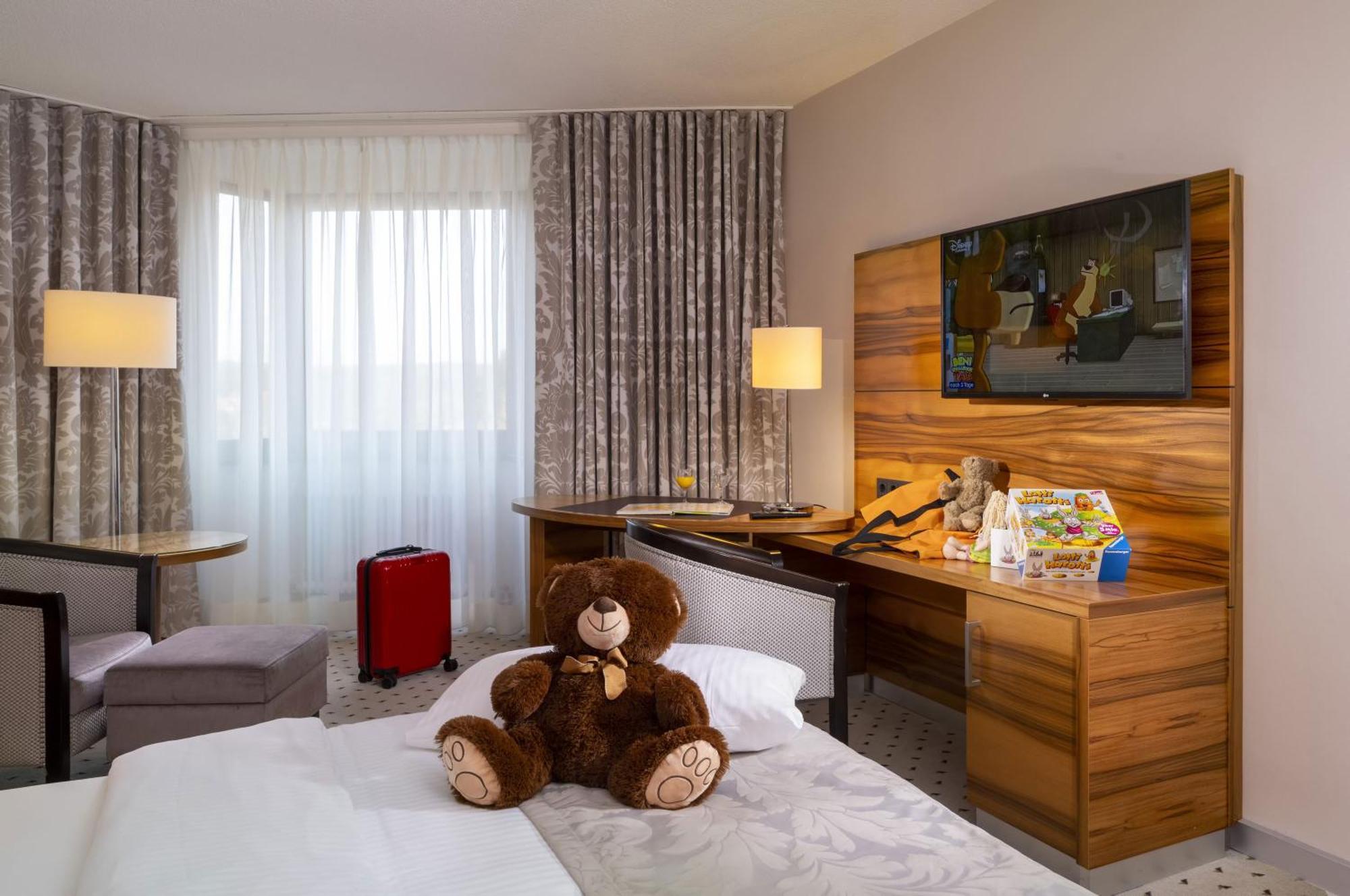 มาริทิม โฮเต็ล บาด ฮอมบูร์ก Hotel บาดฮอมบูร์ก ฟอร์ แดร์เฮอเฮอ ภายนอก รูปภาพ