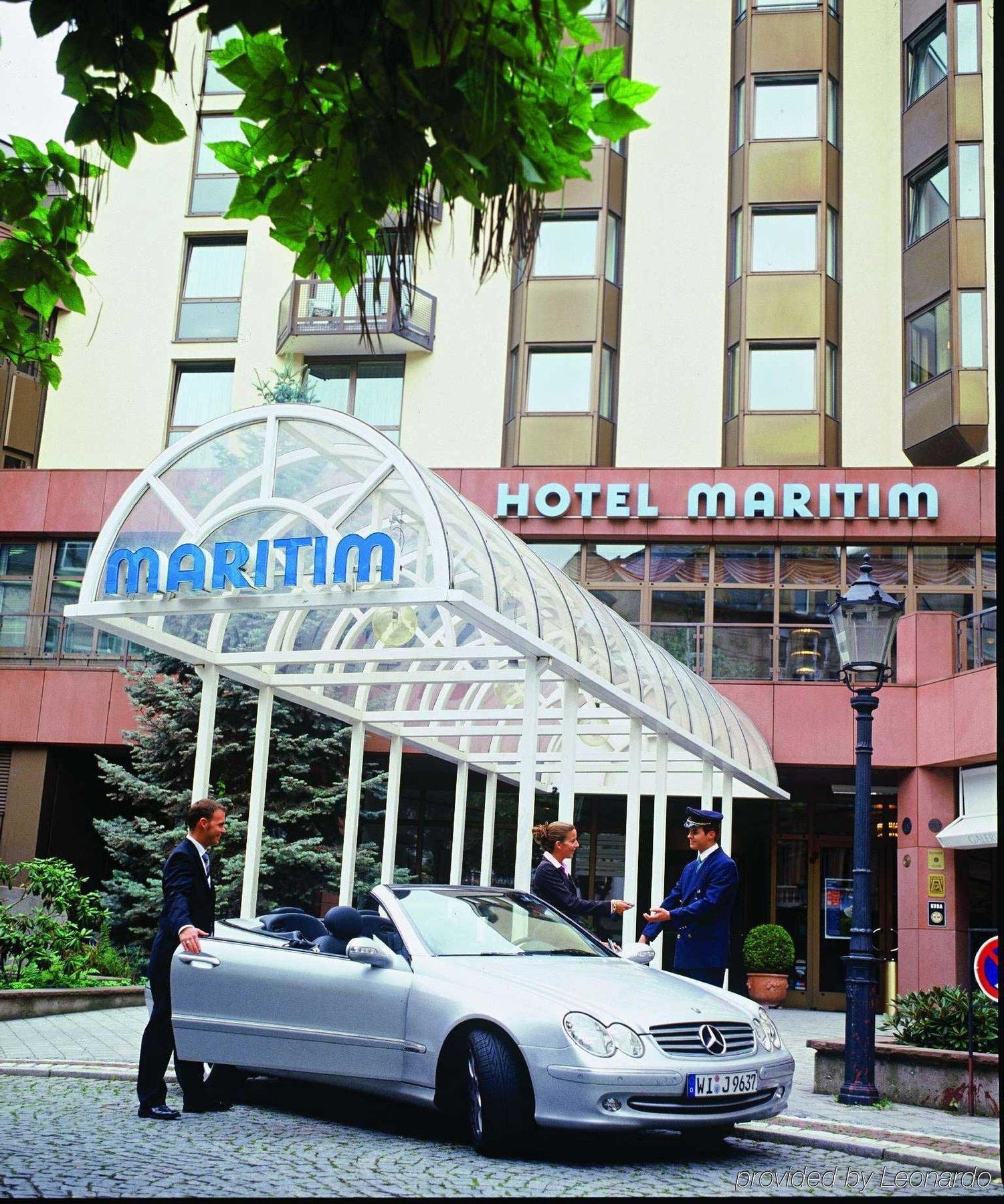 มาริทิม โฮเต็ล บาด ฮอมบูร์ก Hotel บาดฮอมบูร์ก ฟอร์ แดร์เฮอเฮอ ภายนอก รูปภาพ