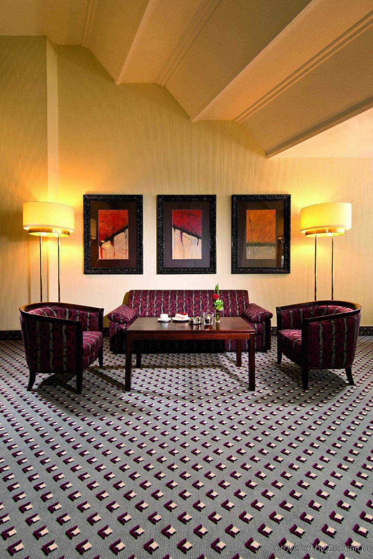มาริทิม โฮเต็ล บาด ฮอมบูร์ก Hotel บาดฮอมบูร์ก ฟอร์ แดร์เฮอเฮอ ภายนอก รูปภาพ