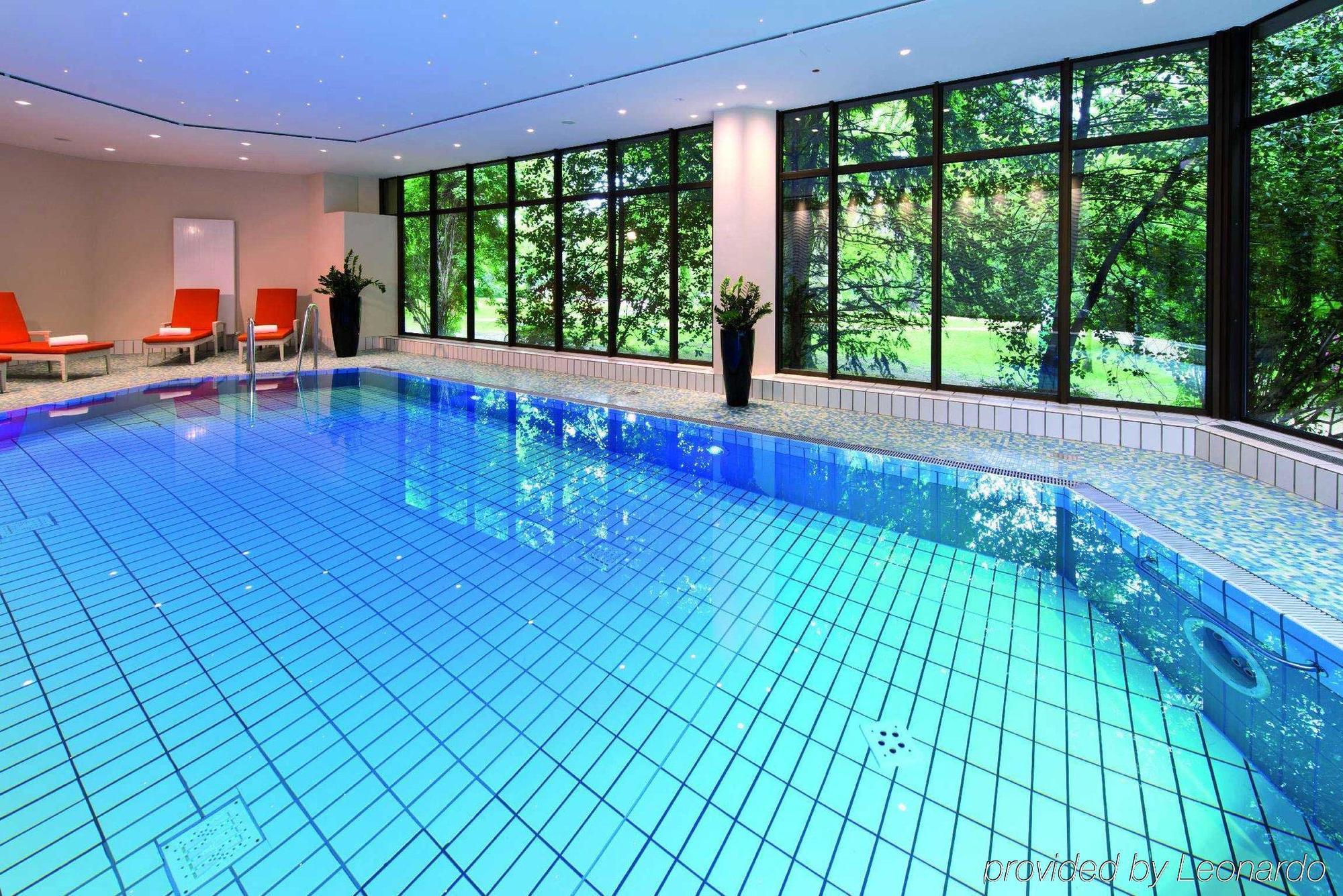 มาริทิม โฮเต็ล บาด ฮอมบูร์ก Hotel บาดฮอมบูร์ก ฟอร์ แดร์เฮอเฮอ ภายนอก รูปภาพ