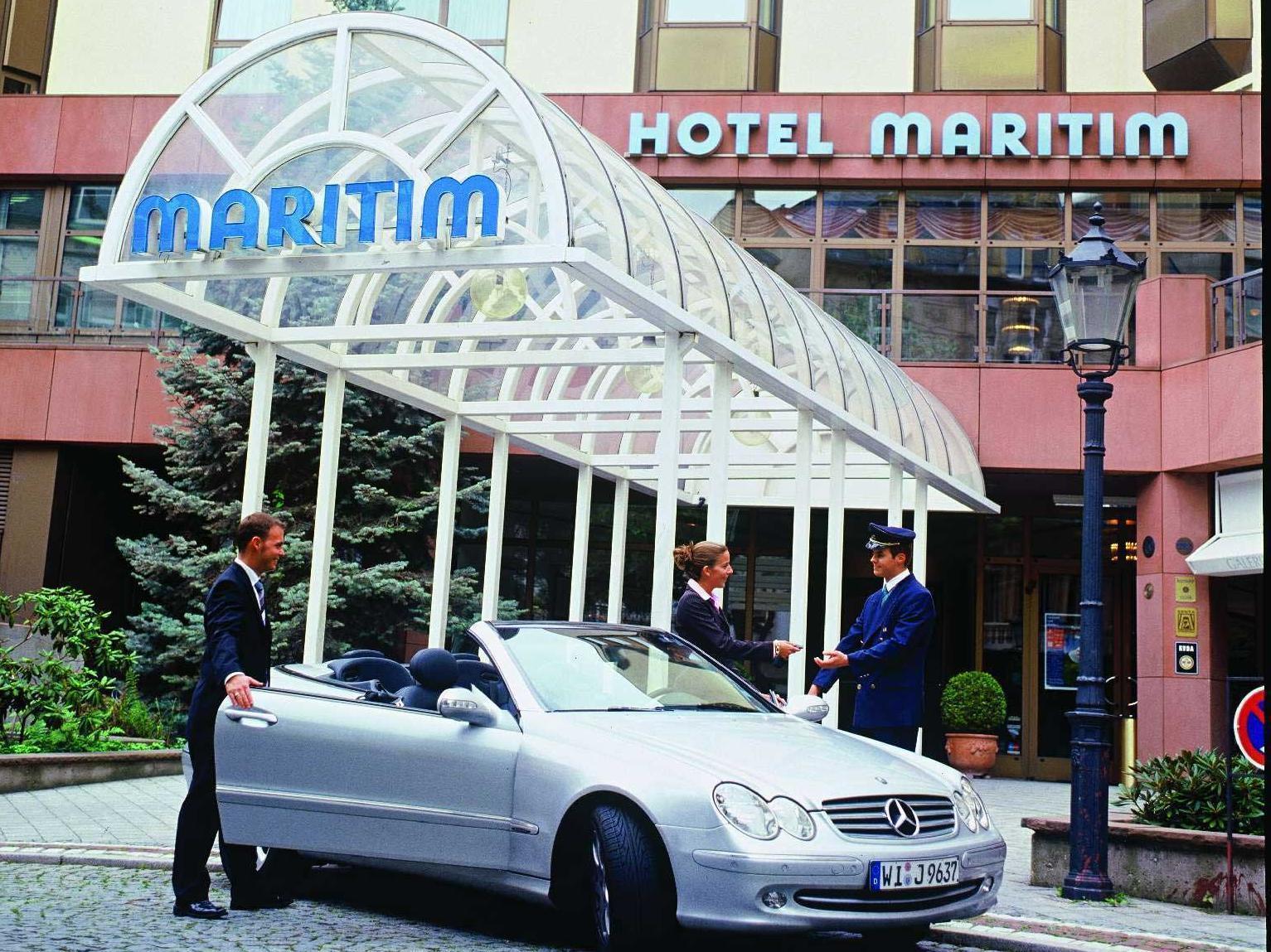มาริทิม โฮเต็ล บาด ฮอมบูร์ก Hotel บาดฮอมบูร์ก ฟอร์ แดร์เฮอเฮอ ภายนอก รูปภาพ